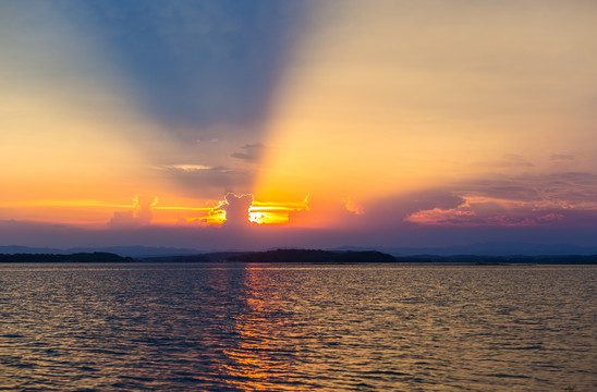 夕阳晚霞