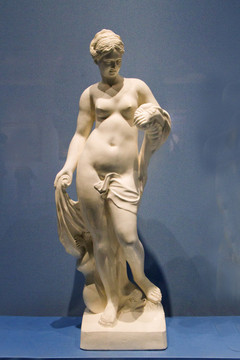 1831年安菲特律特女神像