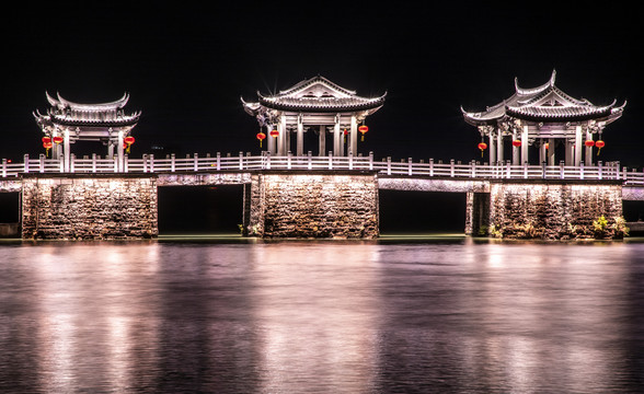 潮州广济桥灯光夜景