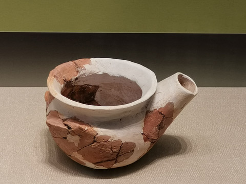 新石器时代温酒器陶盉