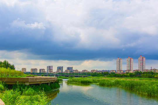 鞍山万水河与石桥观景台住宅群