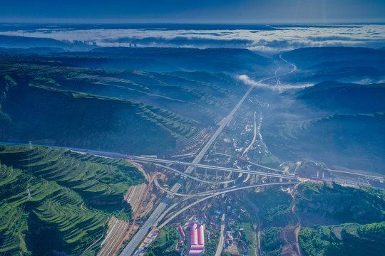 高速公路建设