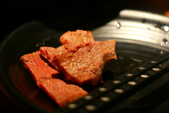 烤肉烤牛肉
