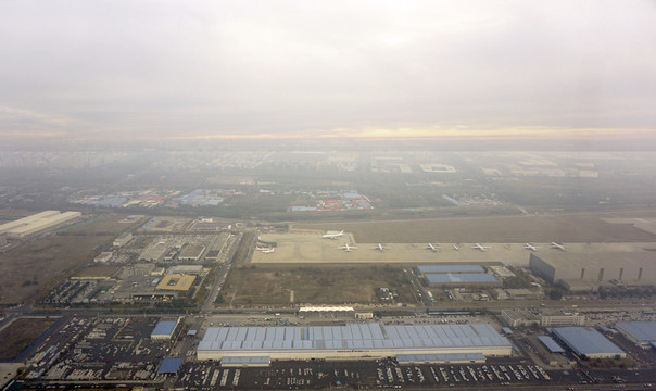 俯瞰北京首都国际机场航空港