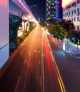 上海浦东陆家嘴城市道路夜景