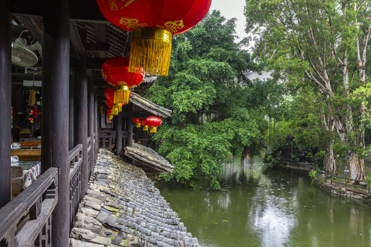 风雨桥纵向侧视横位图