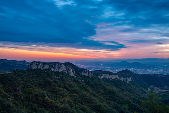 山城朝霞