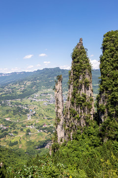 北纬30度线神秘的恩施大峡谷