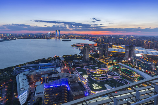 苏州金鸡湖夜景