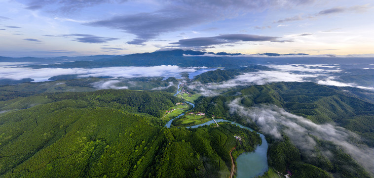 社上水库全景