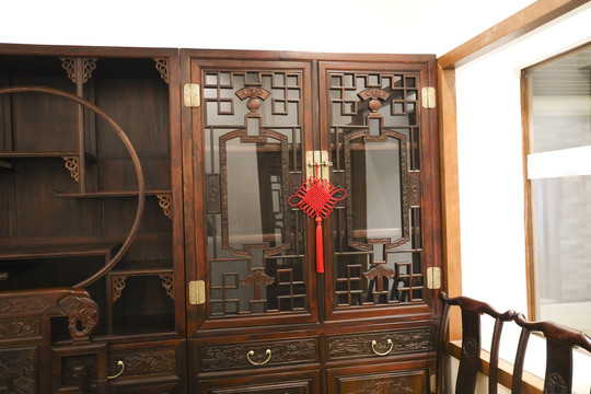 中式红木立柜