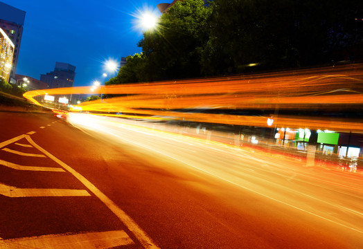 上海城市高楼和道路夜景