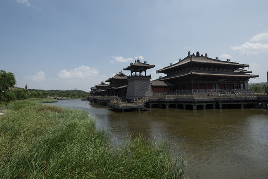 山西云冈石窟灵岩寺