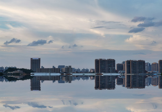 夕阳晚霞大桥江边倒影4