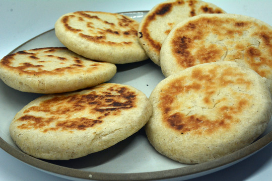 圆形五香发面烧饼