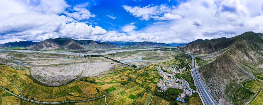 西藏林芝风景航拍