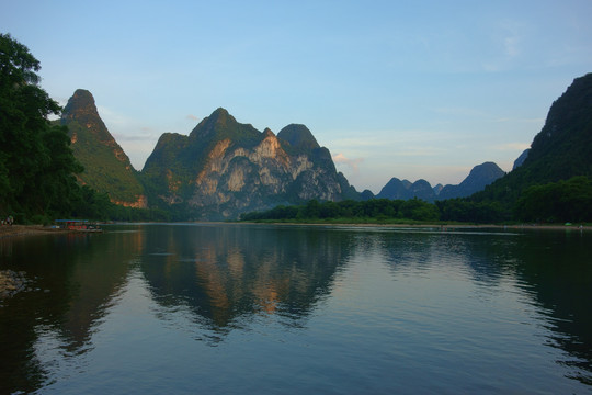 九马画山