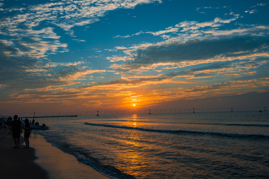 海滨日出