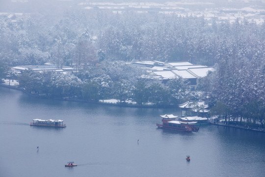 西湖雪韵