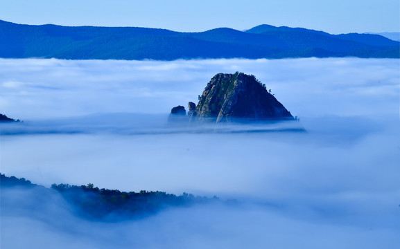 喇嘛山云海