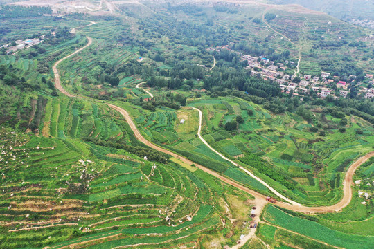 山东枣庄山亭区山乡梯田