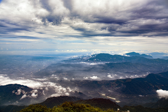 高山云雾