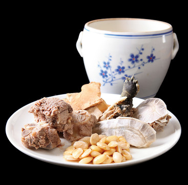 扁豆土茯苓燉老龜