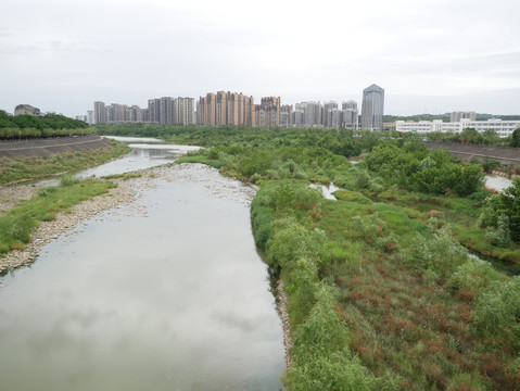 城市河流