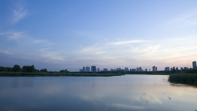 远望松花江建筑