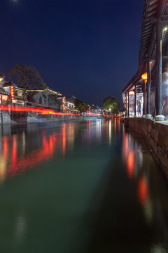 中国浙江西塘古镇夜景风光