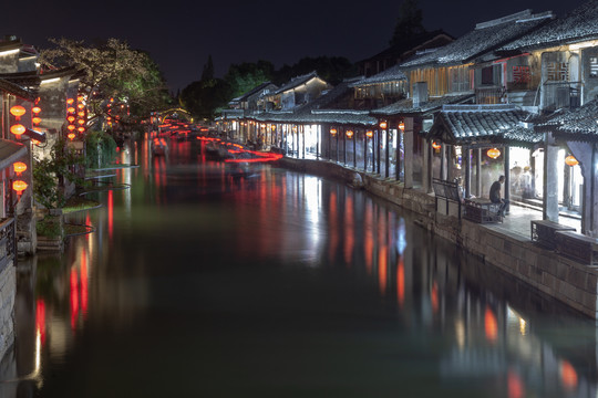 中国浙江西塘古镇夜景风光