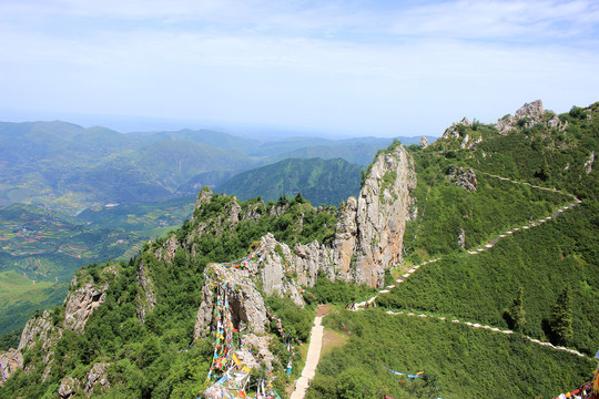 莲花山