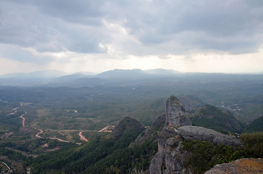 黄昏群山