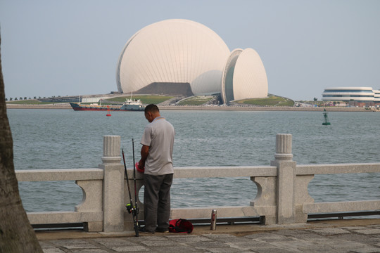 珠海情侣路珠海日月贝大剧院