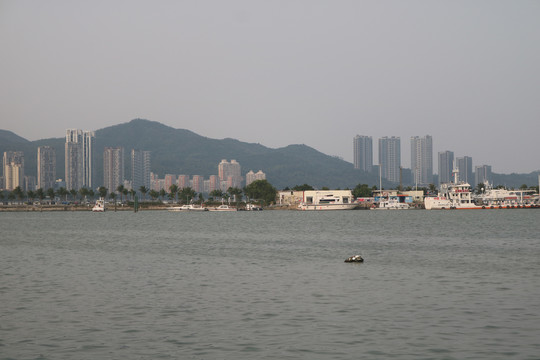 珠海情侣路珠海日月贝风光景色