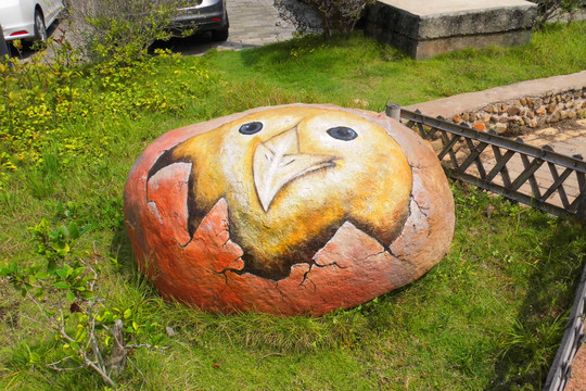 石头上的3D老鹰绘画