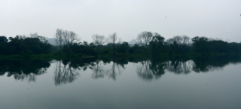 烟雨漓江