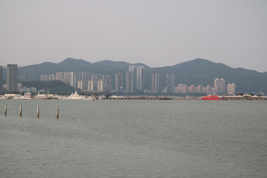 珠海情侣路珠海日月贝风光景色