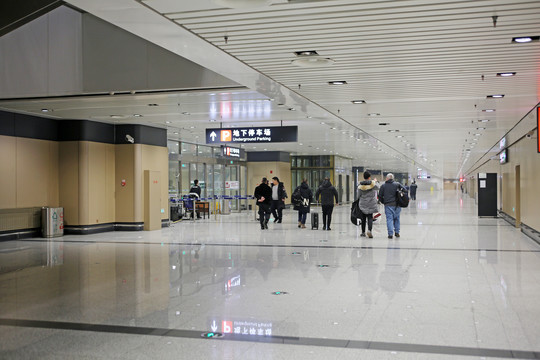 哈尔滨机场航站楼进港大厅
