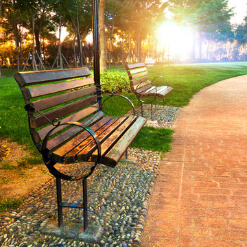上海浦东公园的休息座椅