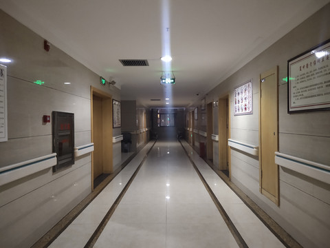 医院长廊
