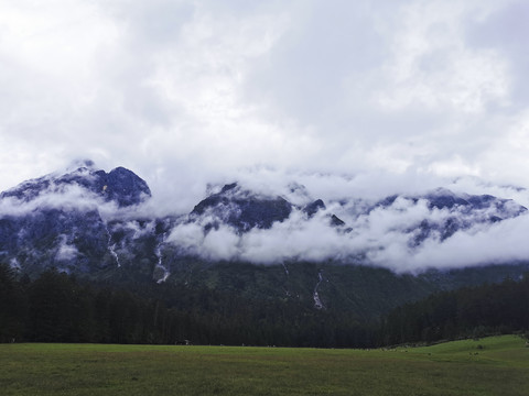 玉龙雪山