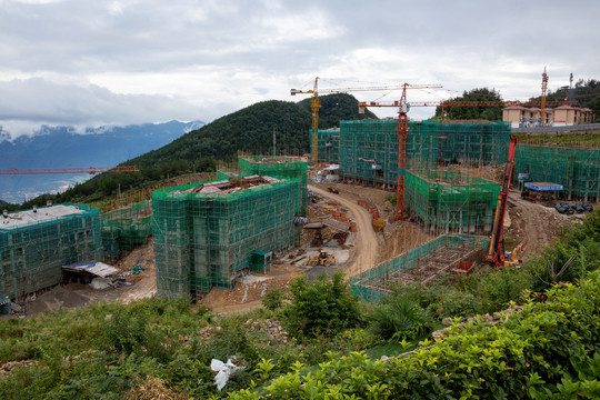 重庆巫山摩天岭度假房建筑工地