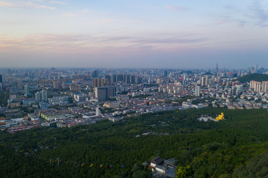 千佛山航拍济南城市风光16