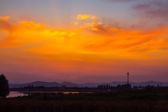 夕阳下的天空