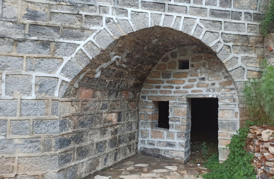 石墙窑洞建筑