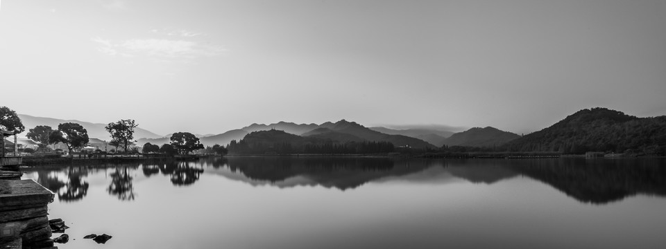 钱湖水墨