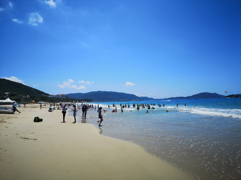 亚龙湾海滩