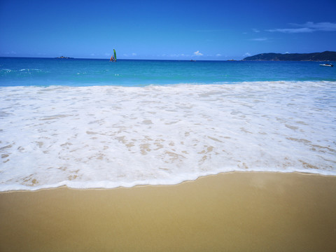 亚龙湾海滩