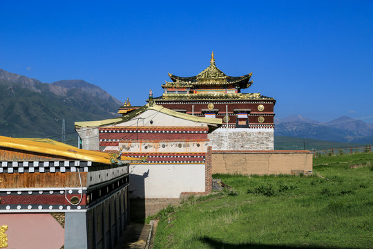 祁连阿柔大寺